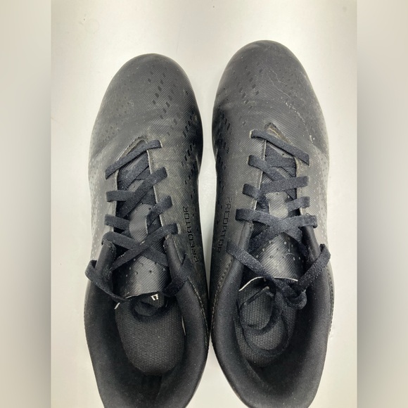 Adidas Predator Kid’s Soccer Cleats, Size 4.5, Black, Lace Ups - Picture 3 of 7